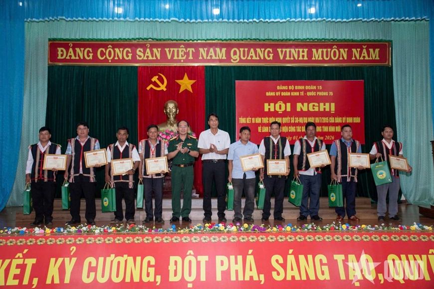 Đoàn Kinh tế - Quốc phòng 75: Dân vận khéo tạo sức mạnh từ cơ sở